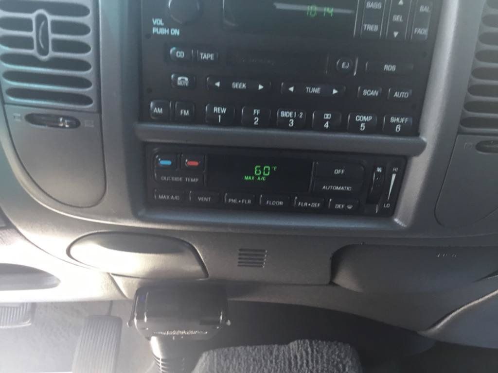 Used 2002 Ford F150 XLT RWD image 28