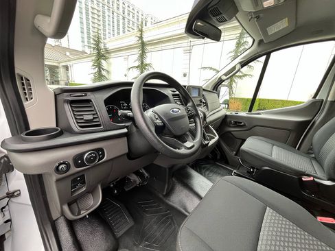 Used 2024 Ford Transit 250 Low Roof w/ Exterior Upgrade Package RWD image 16