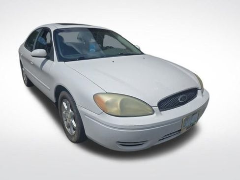 Used 2006 Ford Taurus SEL FWD image 5