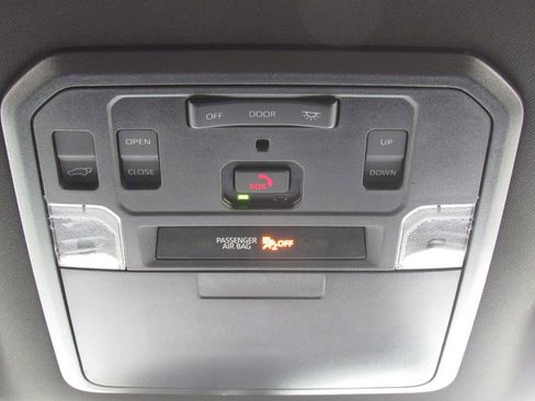 Used 2026 Toyota Sequoia SR5 w/ TRD Off-Road Package AWD/4WD image 32