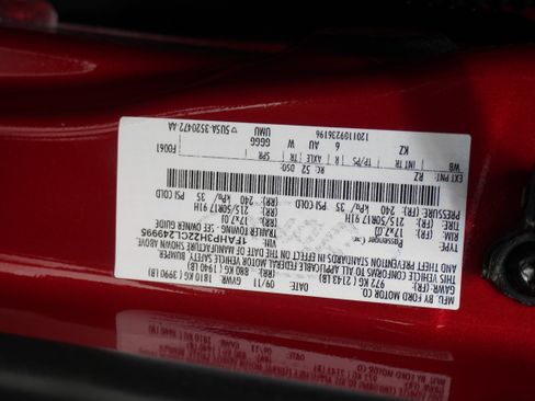 Used 2012 Ford Focus SEL FWD image 29