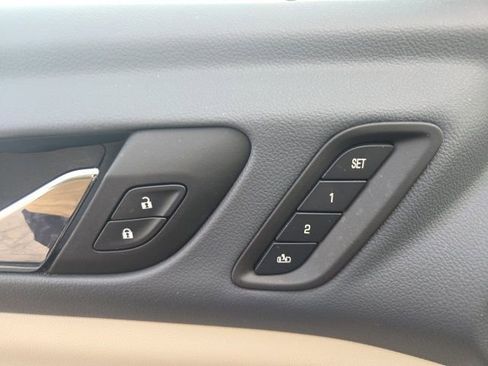 Certified 2023 GMC Acadia Denali w/ Black Diamond Edition image 30