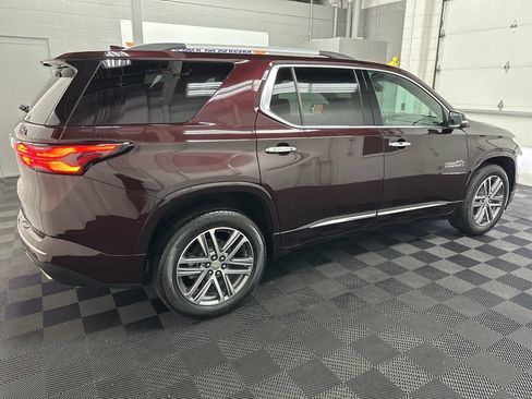 Used 2022 Chevrolet Traverse High Country AWD/4WD image 10