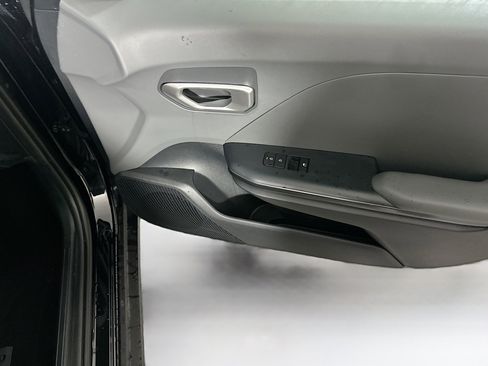 Used 2025 Kia K4 LXS image 29