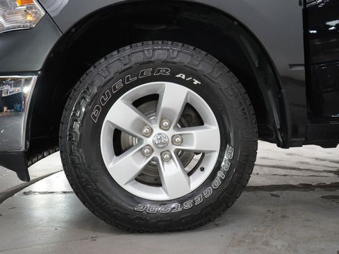 Used 2018 RAM 1500 Tradesman w/ Popular Equipment Group AWD/4WD image 28
