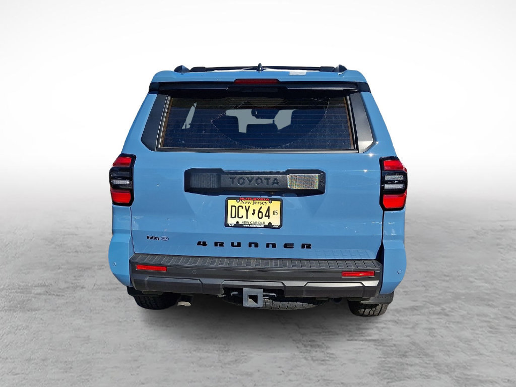 Used 2025 Toyota 4Runner TRD Off-Road Premium AWD/4WD image 5
