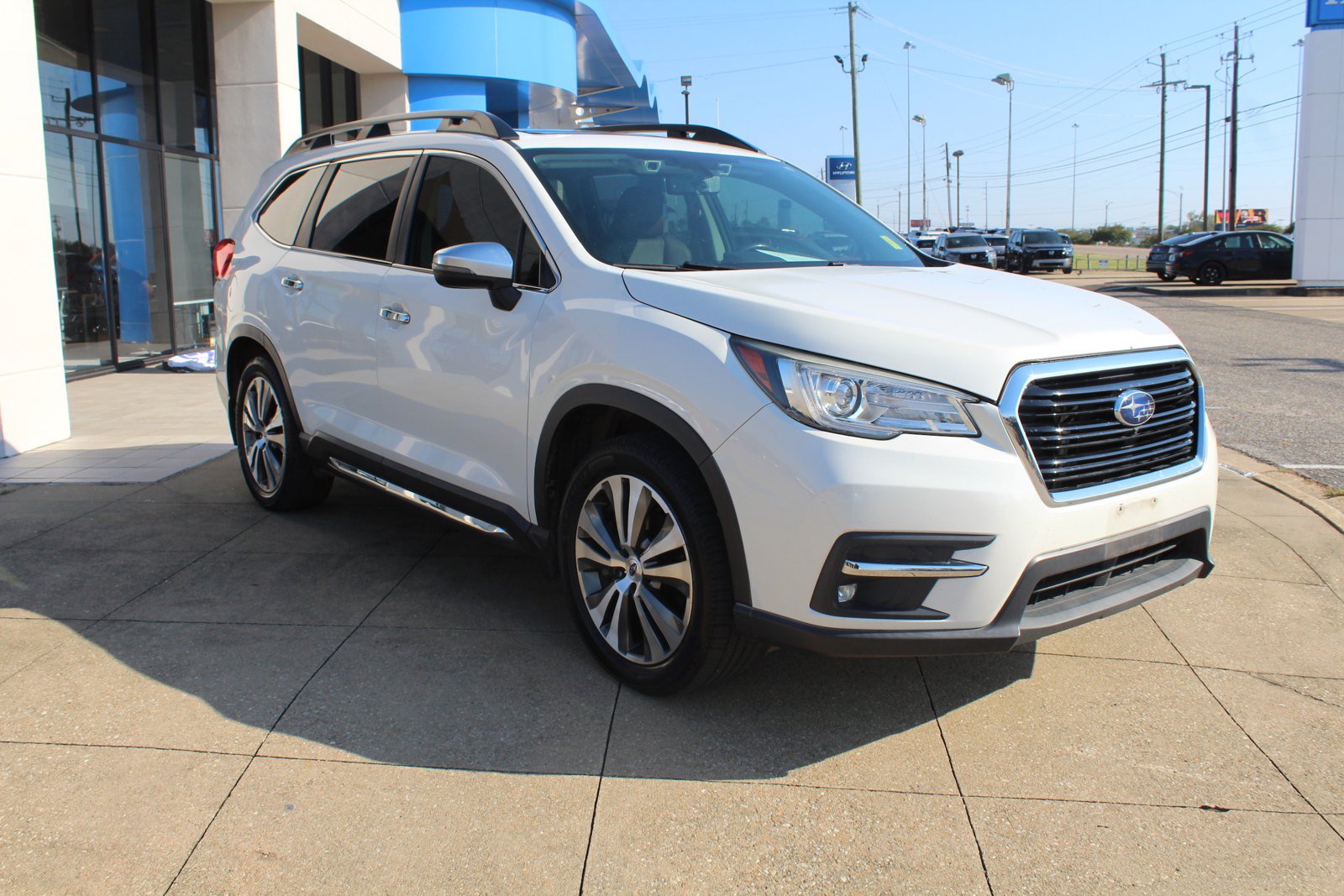 Used 2020 Subaru Ascent Touring w/ Popular Package #2A AWD/4WD image 1