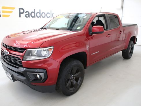 Used 2021 Chevrolet Colorado LT w/ Safety Package image 3