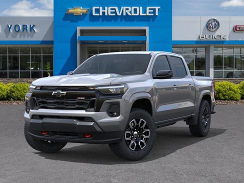 Used 2026 Chevrolet Colorado Z71 w/ Technology Package AWD/4WD image 30