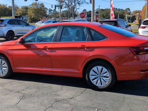 Used 2019 Volkswagen Jetta S w/ Driver Assistance Package image 6