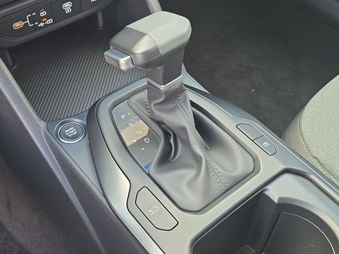 New 2025 Kia K4 LXS image 28