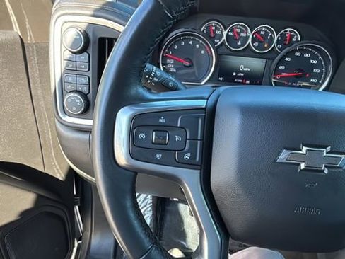 Used 2021 Chevrolet Silverado 1500 RST w/ Z71 Off-Road Package image 23