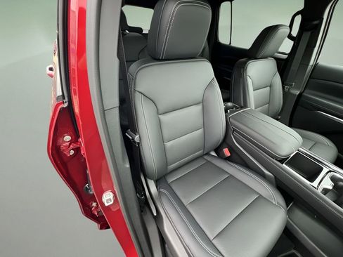 New 2026 Chevrolet Traverse LT w/ Midnight/Sport Edition image 26