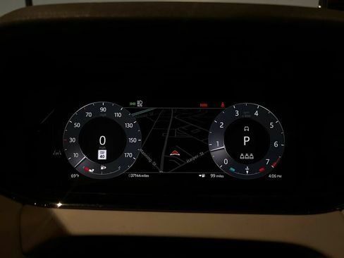 Used 2024 Land Rover Range Rover Evoque S AWD/4WD image 17