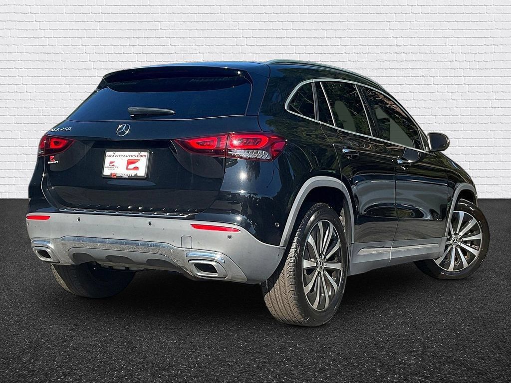 Used 2023 Mercedes-Benz GLA 250 w/ Premium Package image 6
