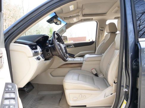 Used 2020 GMC Yukon Denali w/ Denali Ultimate Package image 27