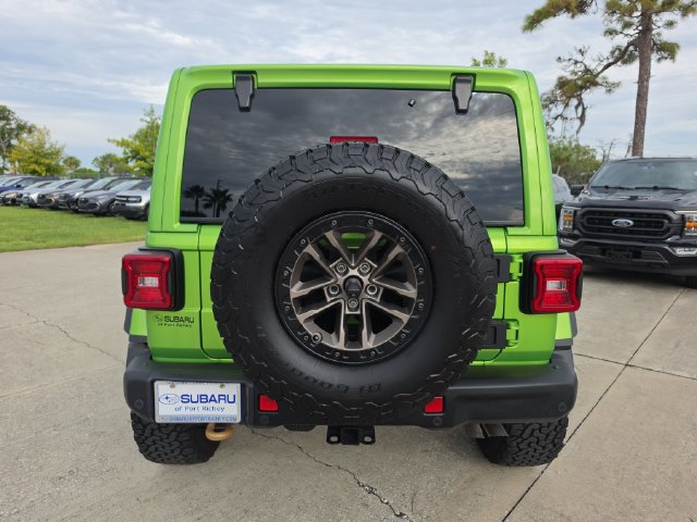 Used 2025 Jeep Wrangler Unlimited Rubicon 392 AWD/4WD image 4