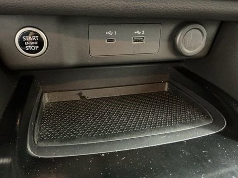 Used 2023 Nissan Rogue SV w/ SV Premium B Package image 30