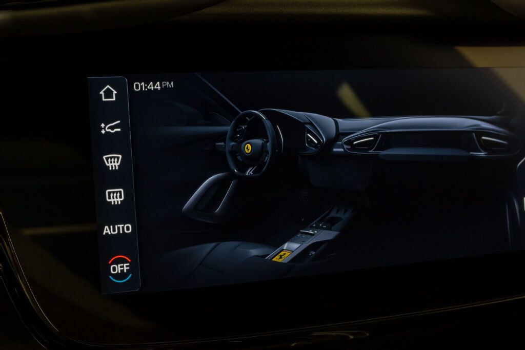Used 2025 Ferrari 12Cilindri RWD image 37