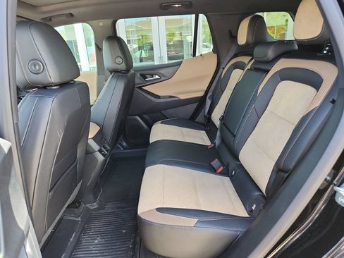 New 2026 Chevrolet Equinox ACTIV w/ Convenience Package III AWD/4WD image 28