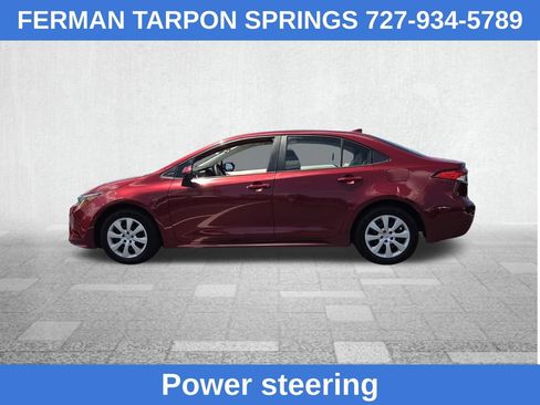 Used 2022 Toyota Corolla LE FWD image 6