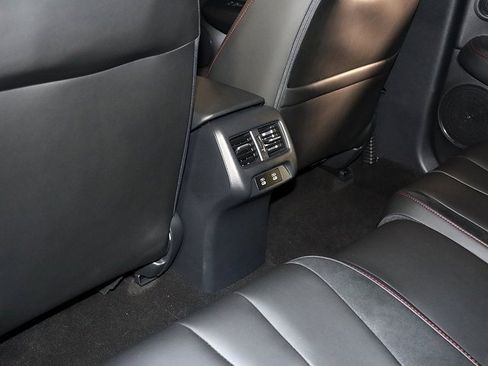 Certified 2025 Acura ADX A-Spec image 27