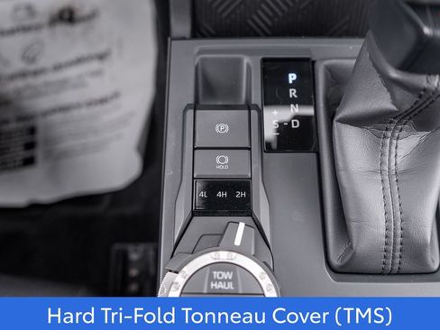 Used 2025 Toyota Tacoma TRD Off-Road AWD/4WD image 27