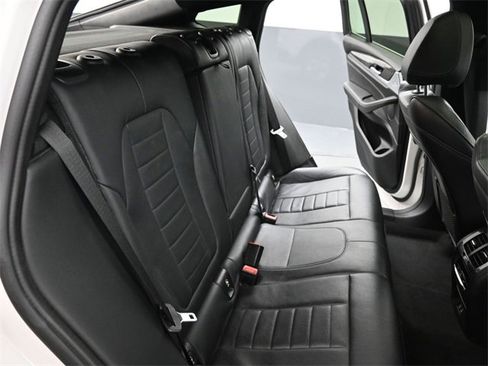 Used 2020 BMW X4 xDrive30i w/ Convenience Package image 22
