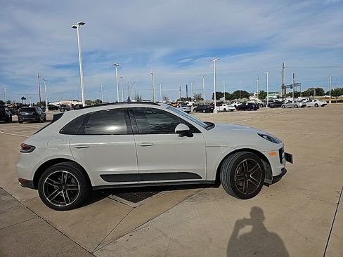 Used 2020 Porsche Macan S image 2