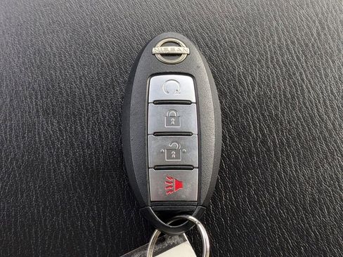 Used 2024 Nissan Armada SV image 31