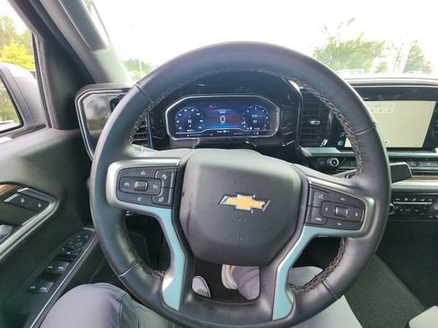 Used 2024 Chevrolet Silverado 1500 LT w/ Protection Package AWD/4WD image 34