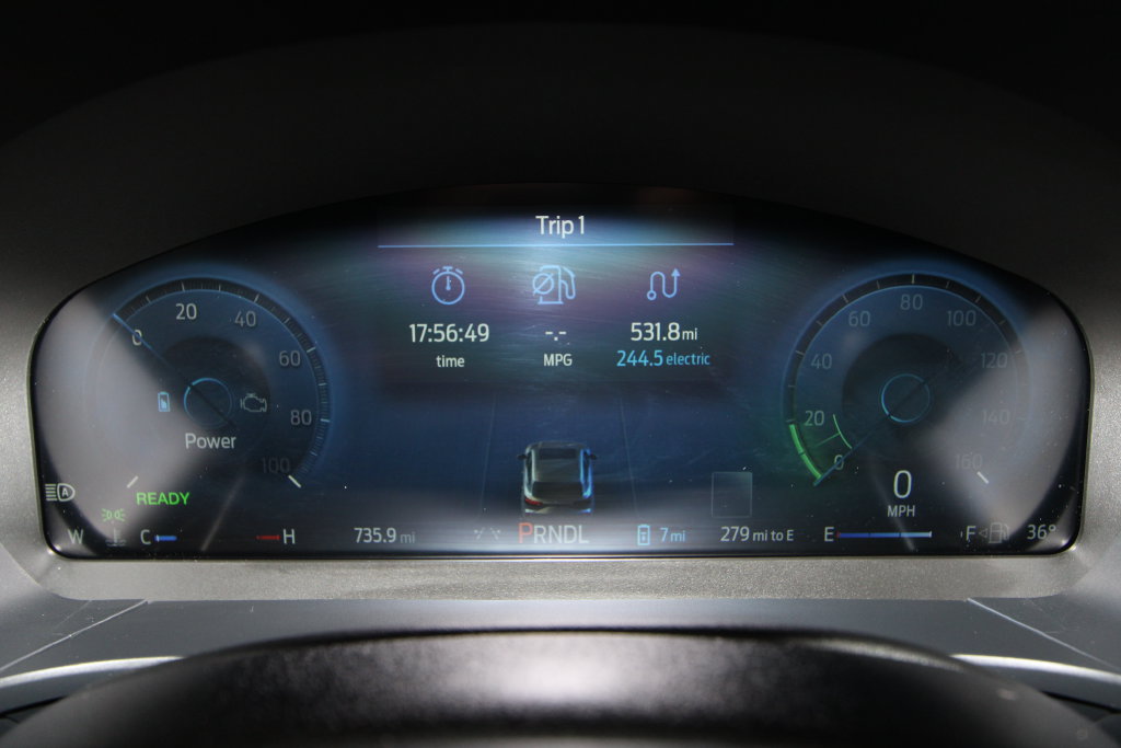 Used 2026 Ford Escape SE w/ PHEV Premium Package FWD image 11