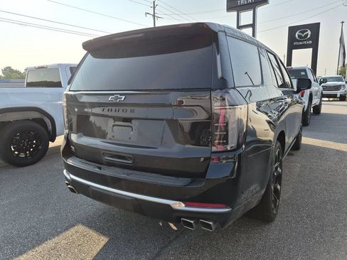 Used 2026 Chevrolet Tahoe High Country AWD/4WD image 9