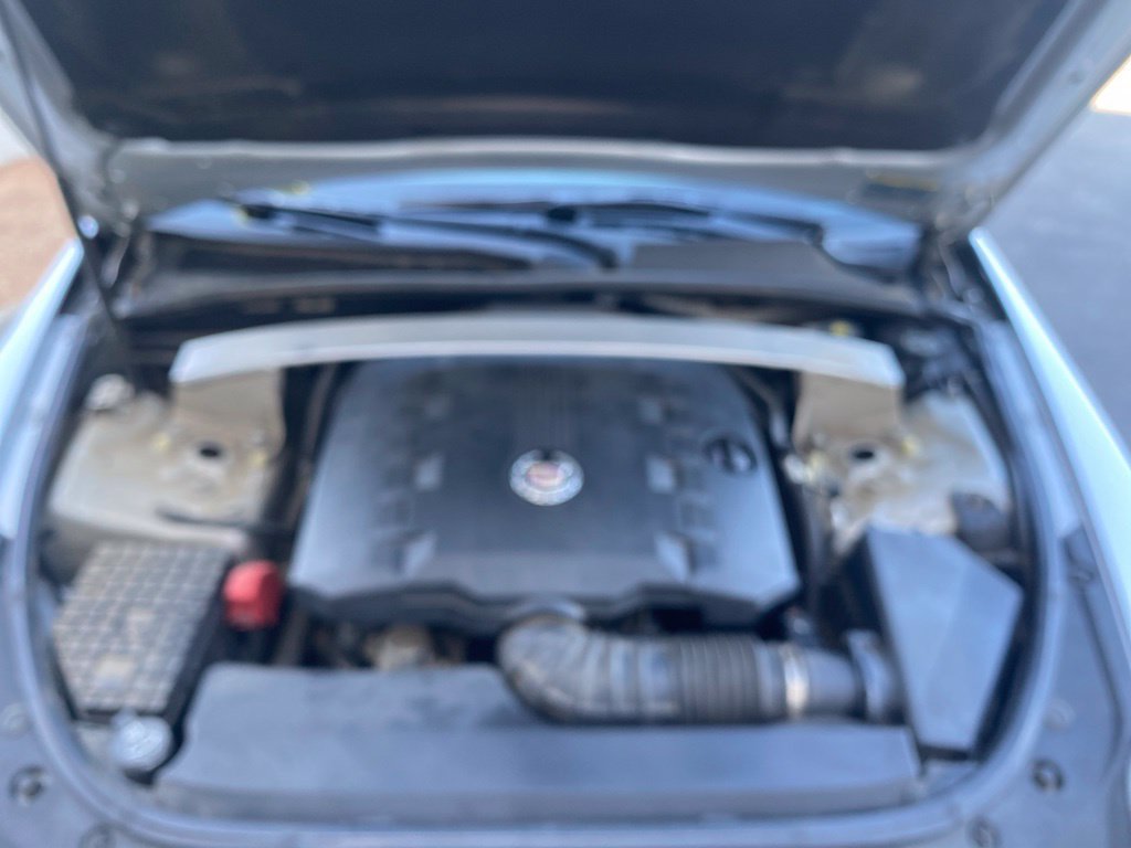 Used 2010 Cadillac CTS Premium RWD image 33
