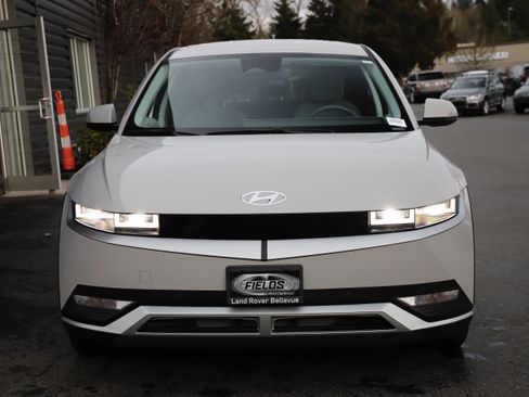 Used 2024 Hyundai Ioniq 5 SEL image 4