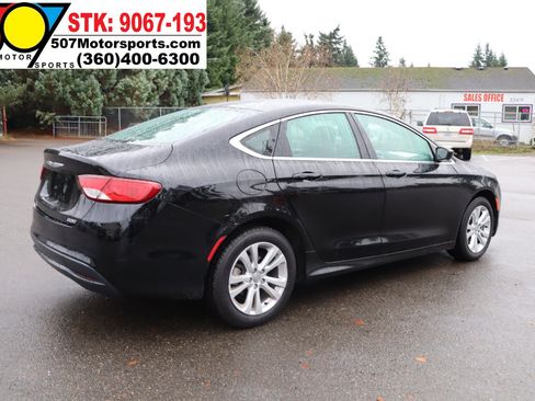 Used 2016 Chrysler 200 LX image 7