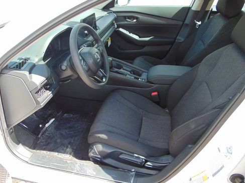 New 2026 Honda Accord LX image 10