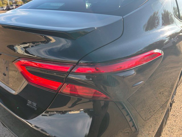 Used 2020 Toyota Camry SE AWD/4WD image 11