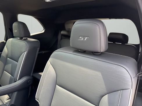 New 2025 Buick Enclave Sport Touring w/ Super Cruise Package image 34