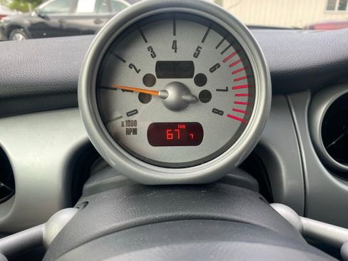 Used 2005 MINI Cooper Hardtop FWD image 11