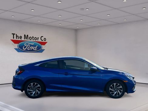Used 2019 Honda Civic LX image 1