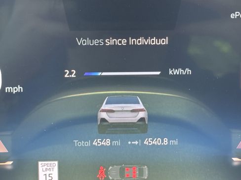 Certified 2025 BMW i5 eDrive40i w/ M Sport Package RWD image 22