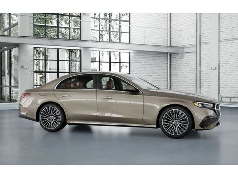 New 2026 Mercedes-Benz E 350 4MATIC Sedan image 16