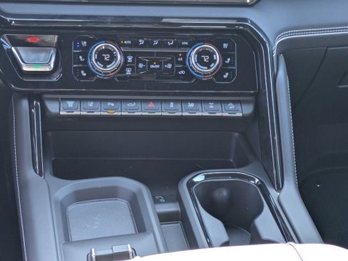 New 2026 GMC Sierra 2500 AT4X AWD/4WD image 23