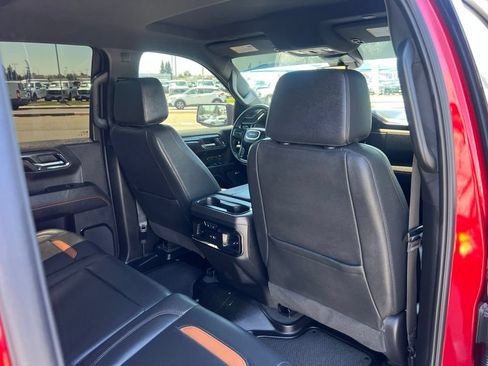 Used 2024 GMC Sierra 1500 AT4 w/ Technology Package AWD/4WD image 64