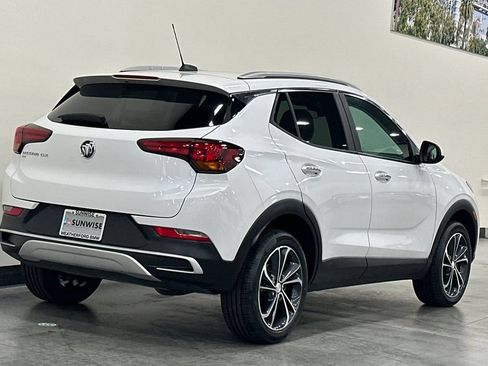 Used 2020 Buick Encore GX Select AWD/4WD image 4