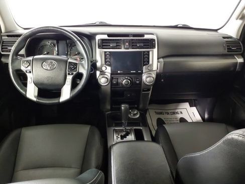 Used 2020 Toyota 4Runner SR5 Premium w/ Moonroof Package AWD/4WD image 11