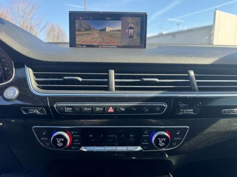 Used 2019 Audi Q7 3.0T Prestige image 24