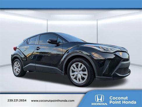 Used 2021 Toyota C-HR LE image 1