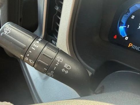 Used 2025 Ford Bronco Outer Banks AWD/4WD image 17